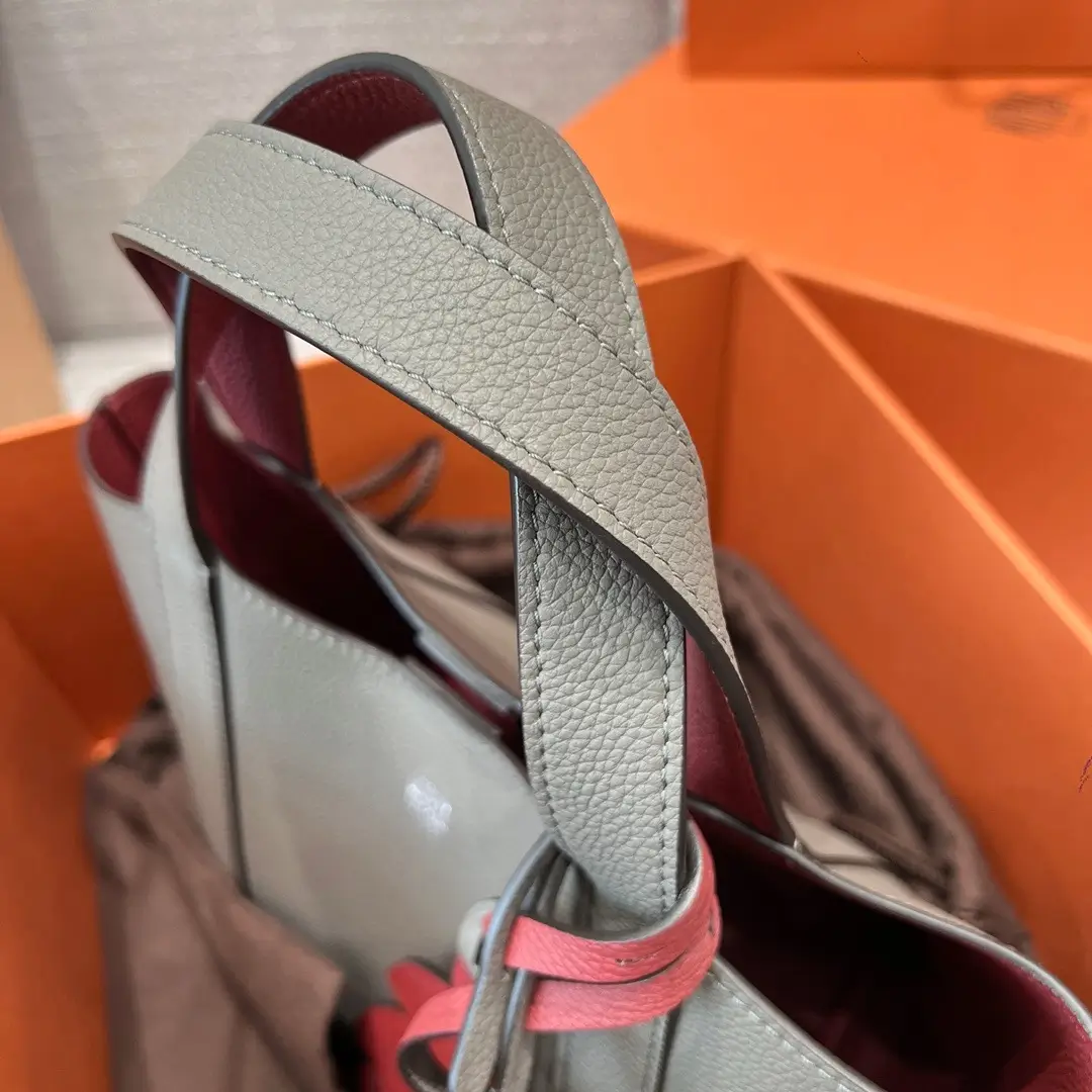 تهي دوو شنطة