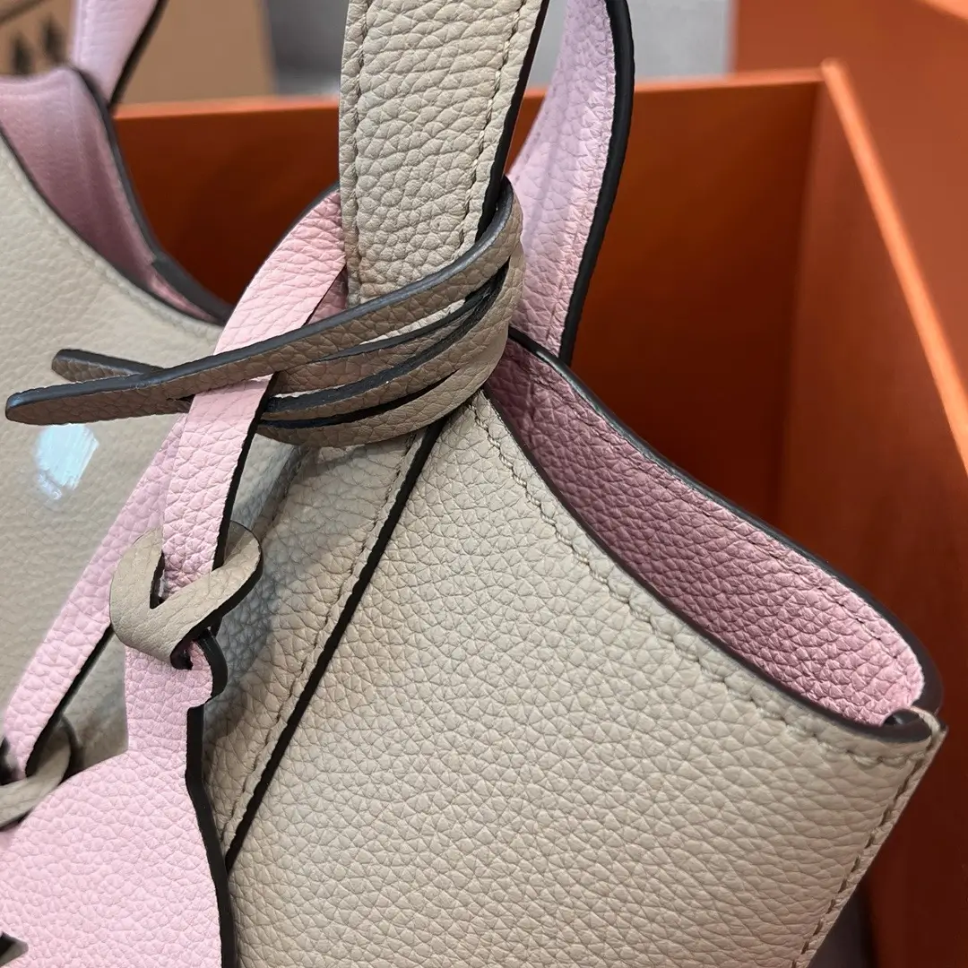 تهي دوو شنطة