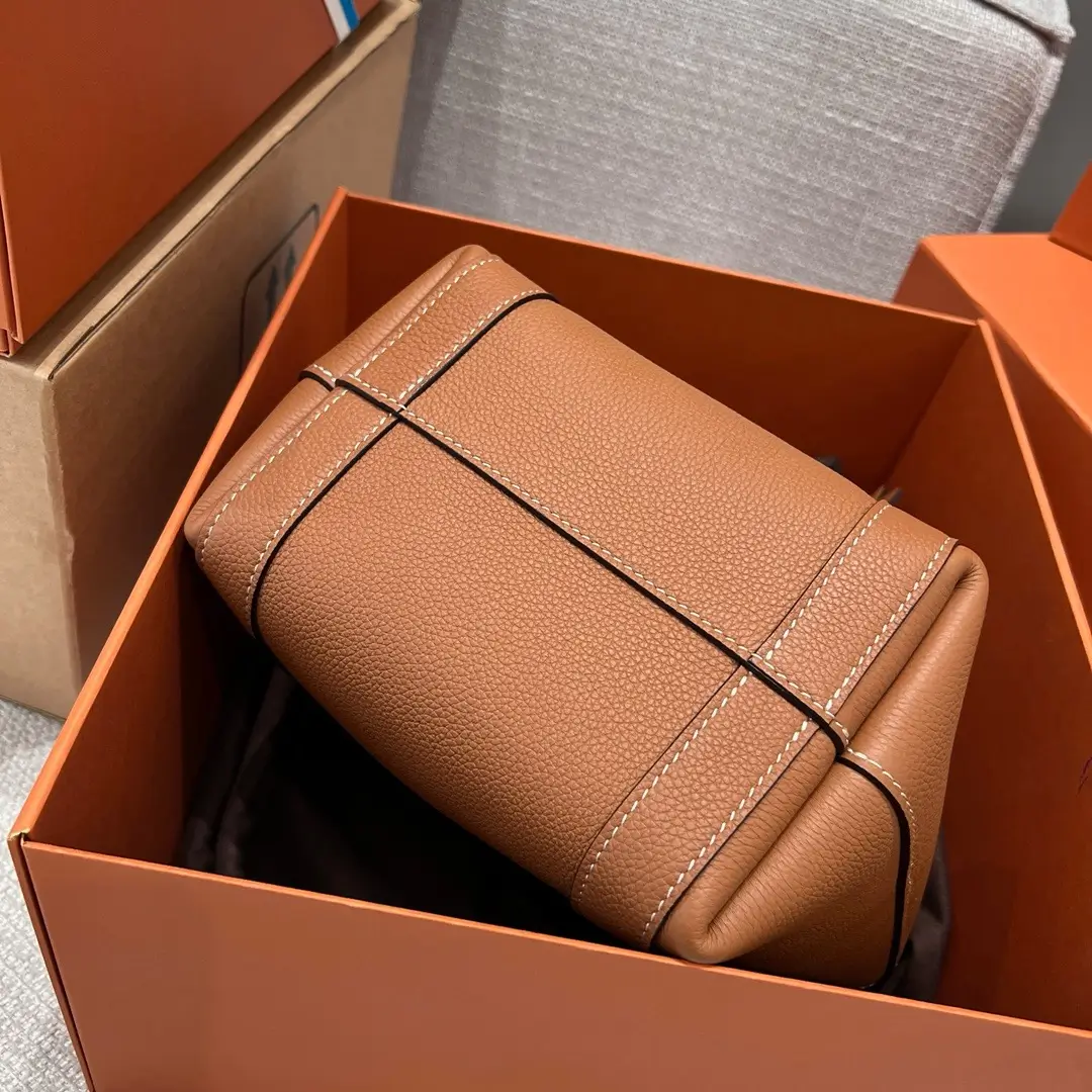 تهي دوو شنطة