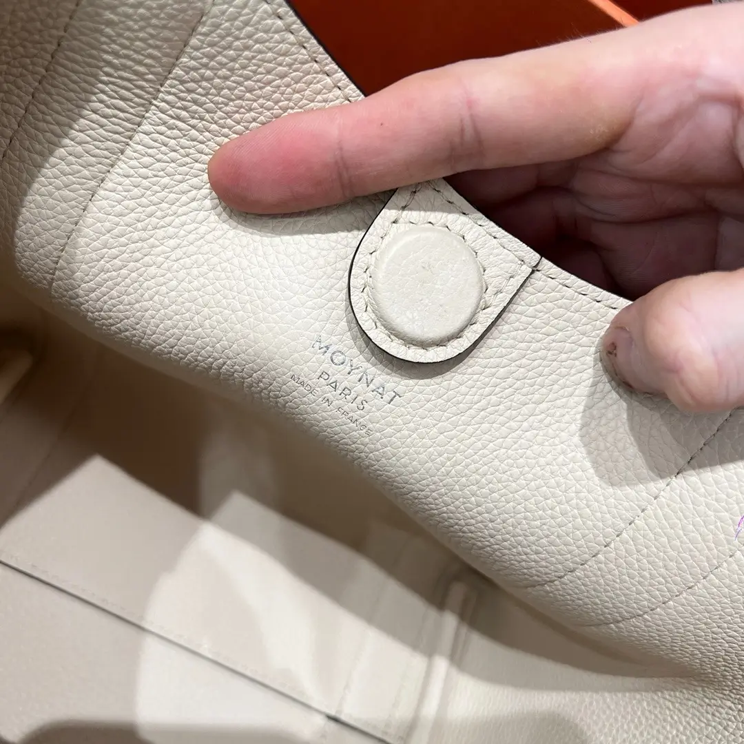 تهي دوو شنطة - Image 9