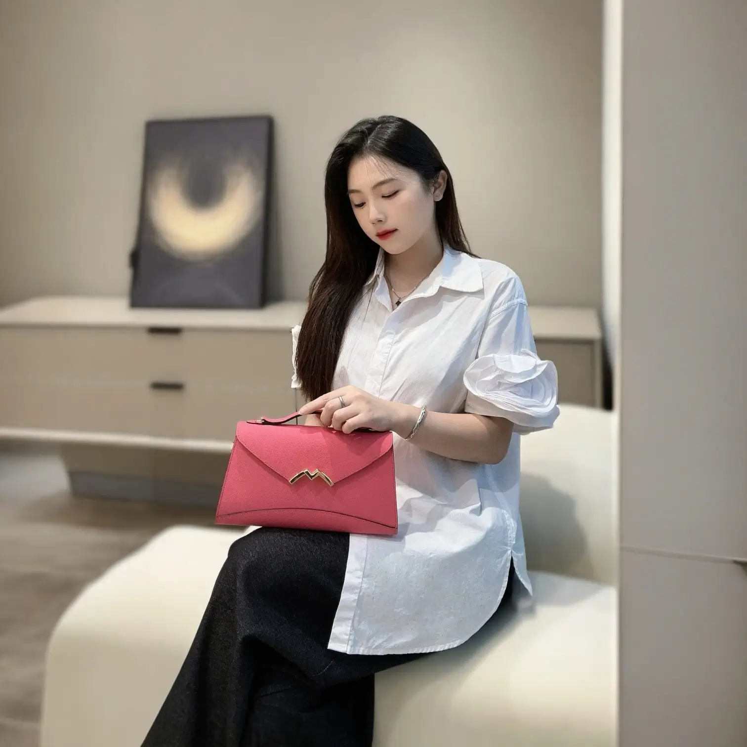 Gabrielle Clutch - Image 12