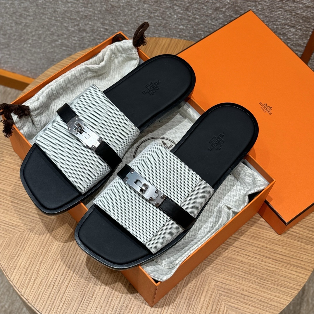 غابرييل صندل