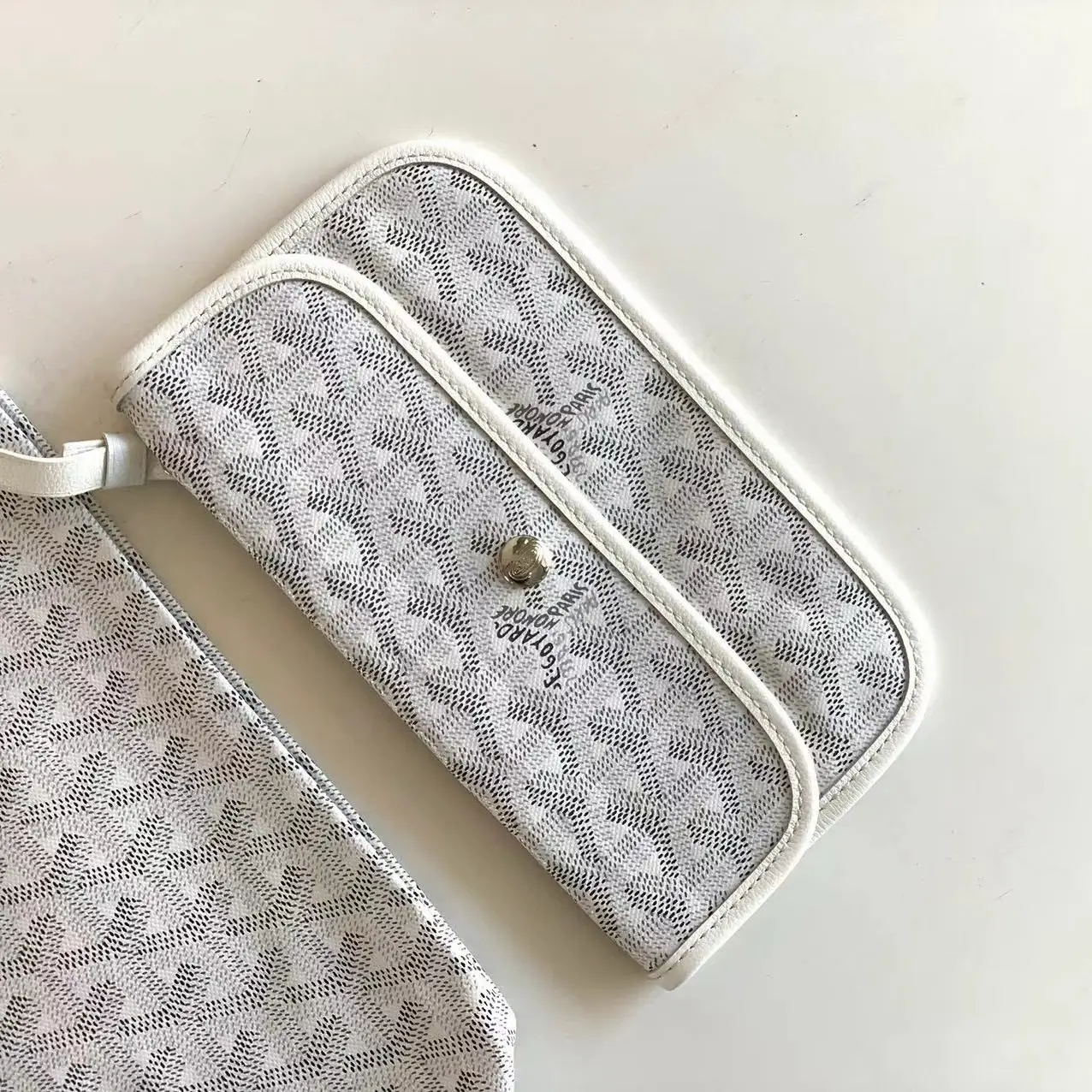 ساينت لويس بي إم - Image 4