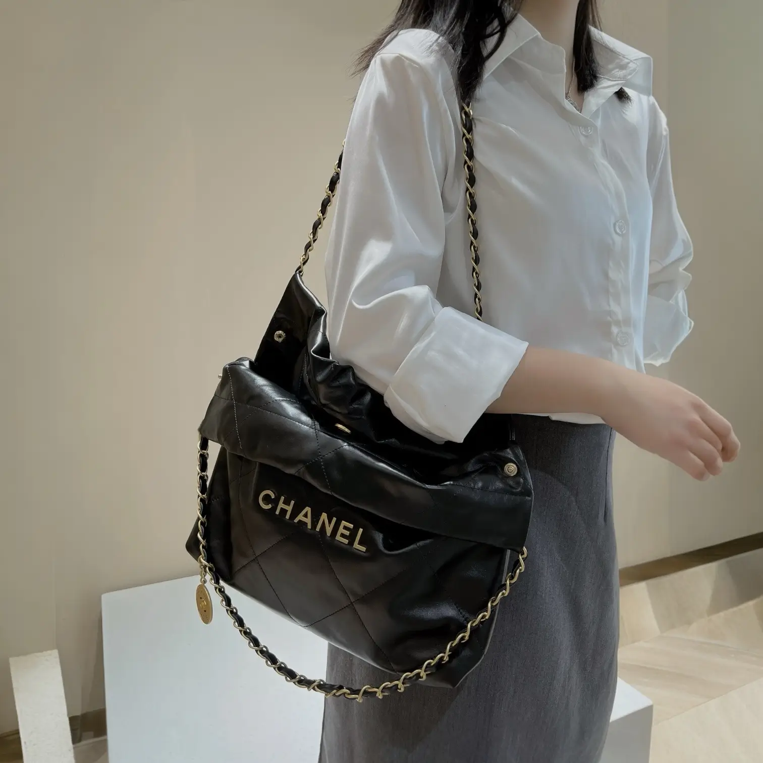 ميديام٢٢ شنطة - Image 11