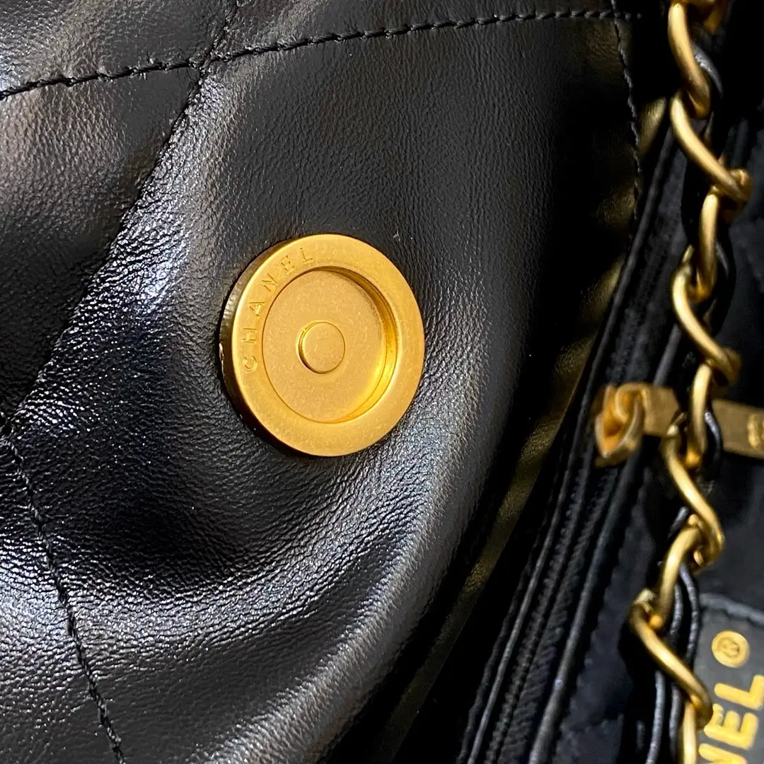 ميديام٢٢ شنطة - Image 6