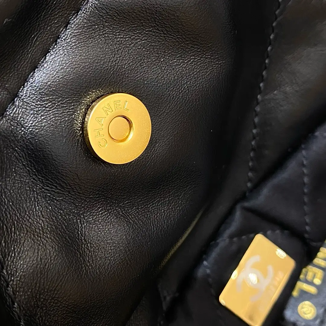 ميديام٢٢ شنطة - Image 8