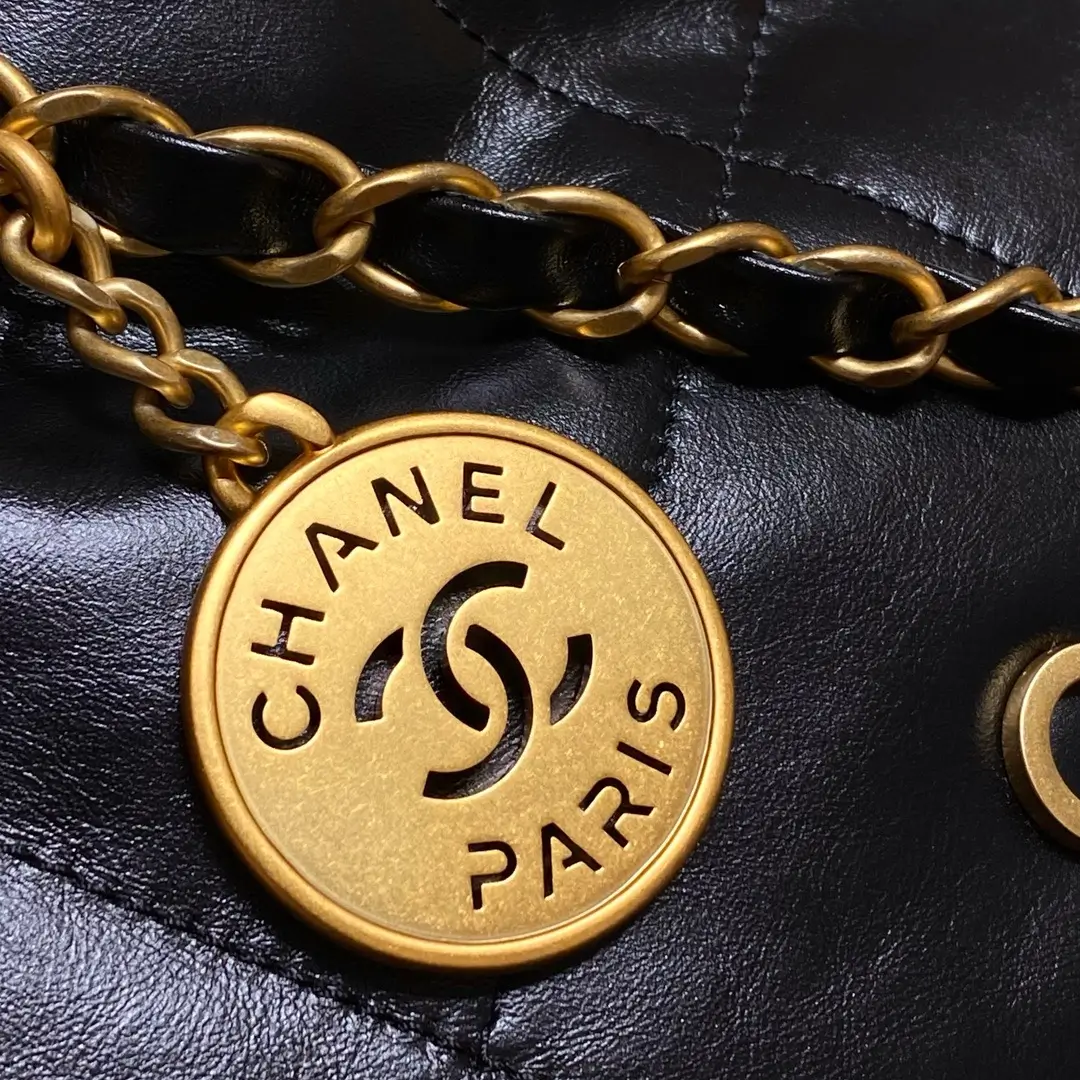 ميديام٢٢ شنطة - Image 10