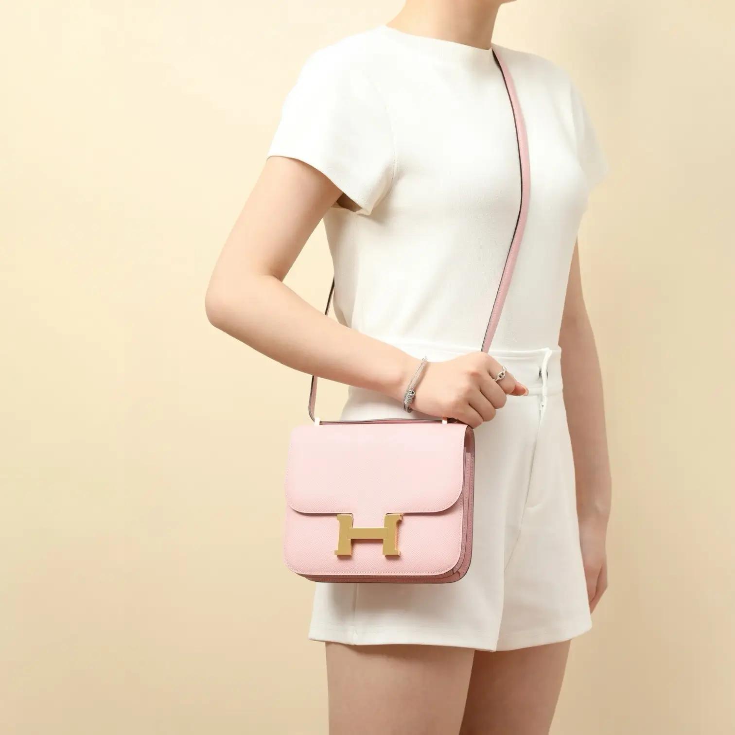 ميني كونستانس / ٣ق - Image 9