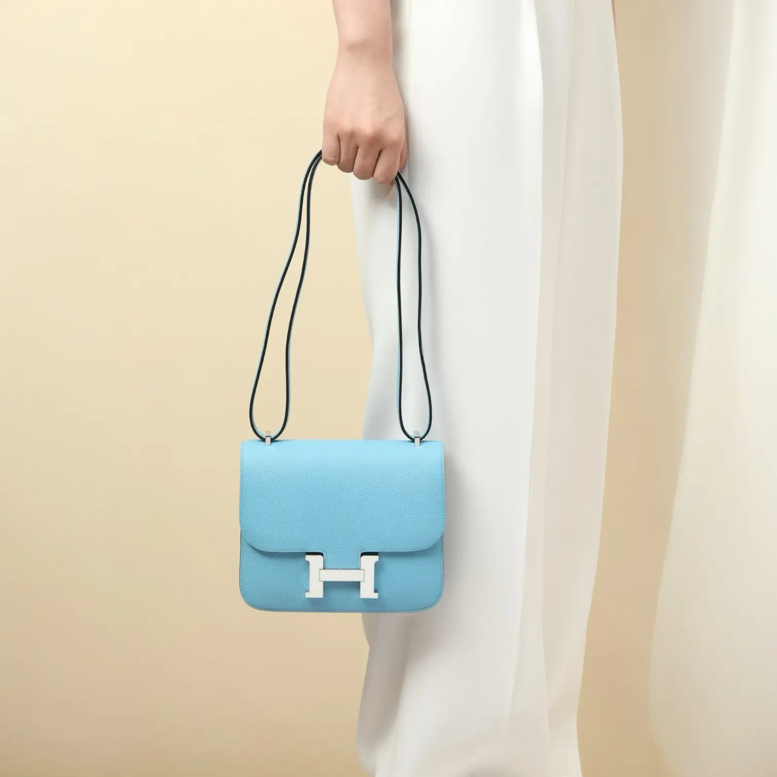 ميني كونستانس / ٧ن - Image 9