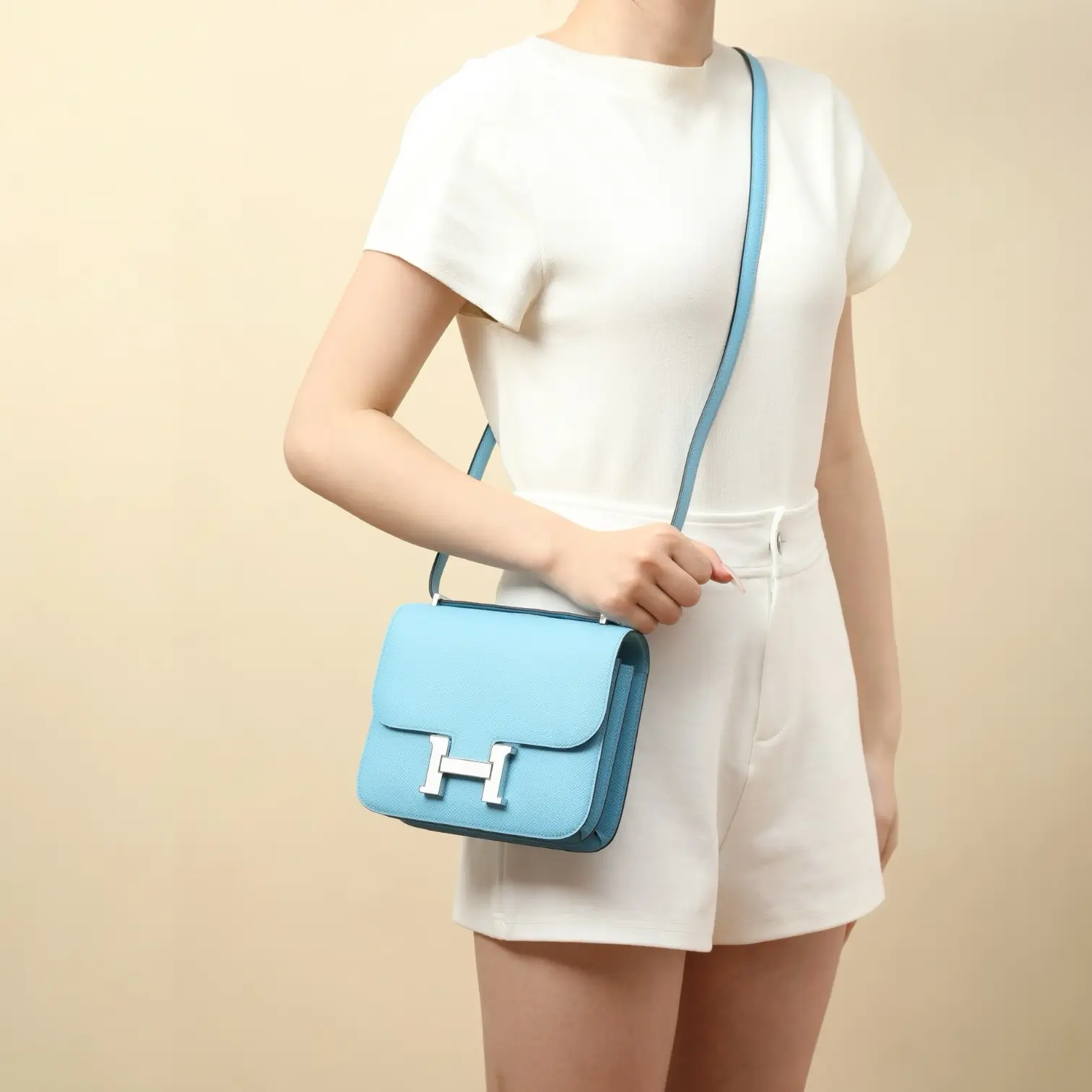 ميني كونستانس / ٧ن - Image 8