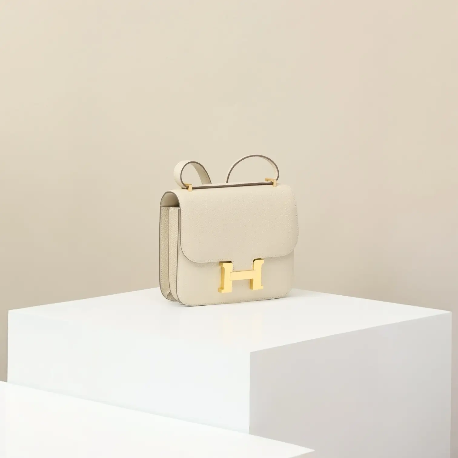 ميني كونستانس / كك١٠ - Image 2