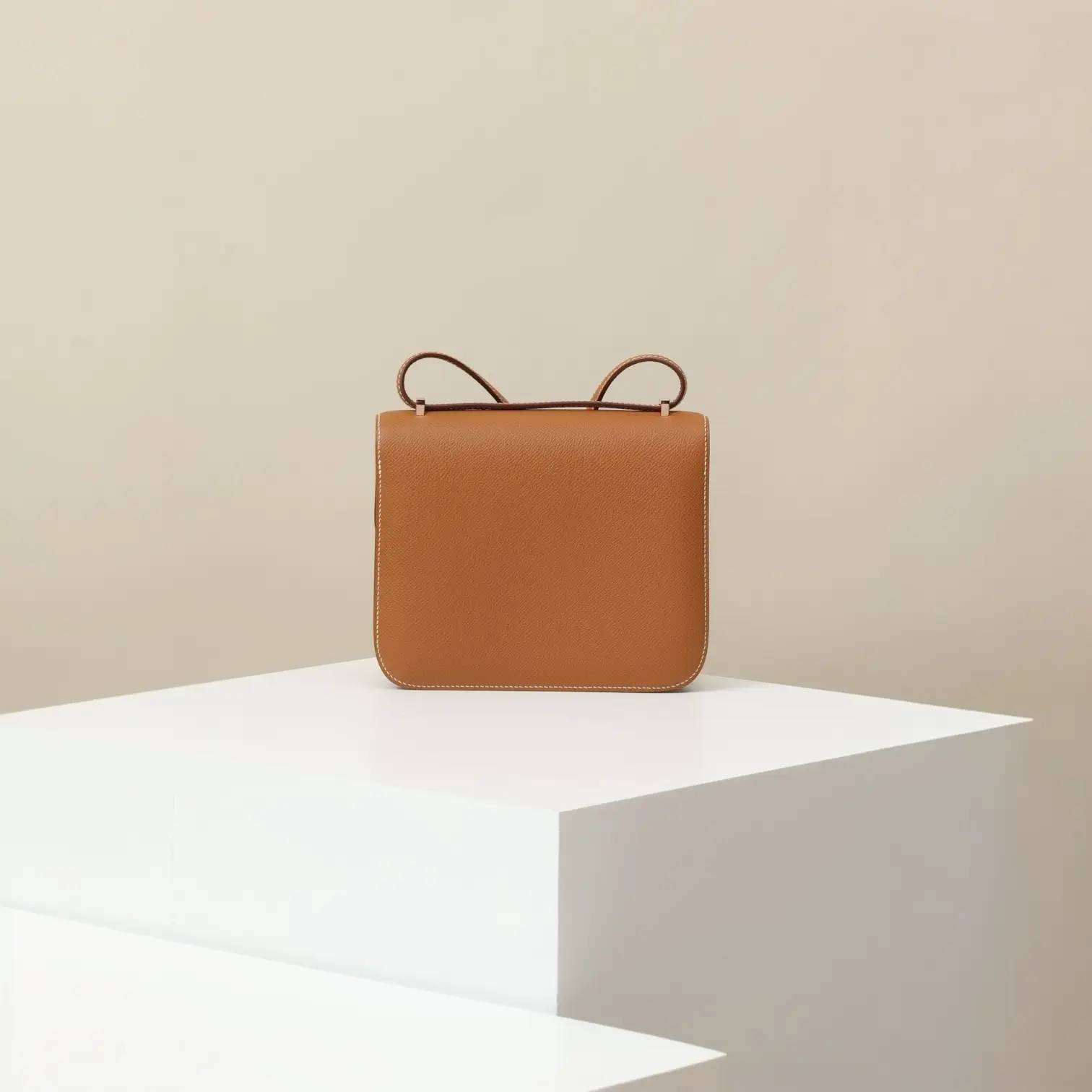 ميني كونستانس / كك٣٧ - Image 3