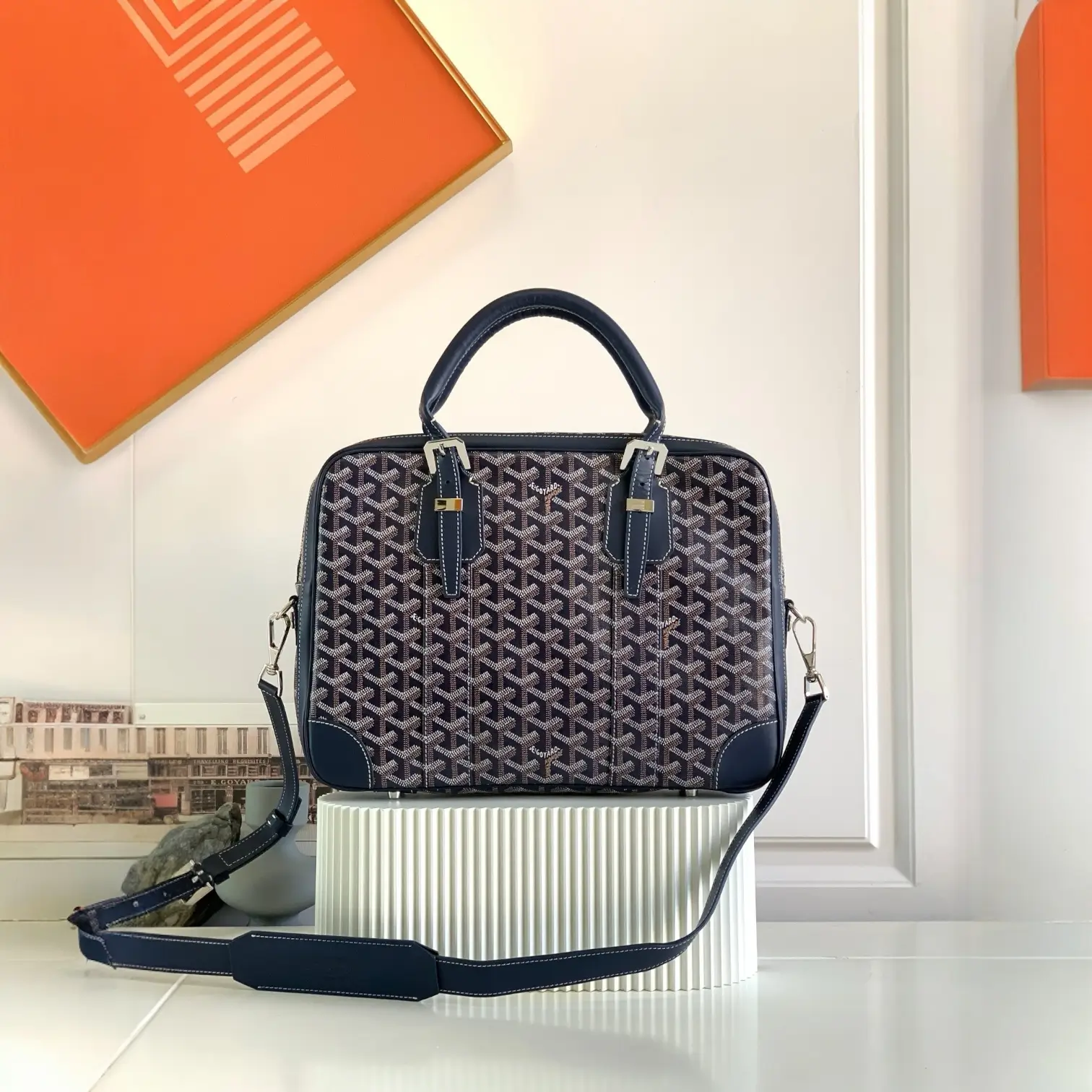 حقيبة مستندات أمباساد (الموديل المتوسط) - Image 3