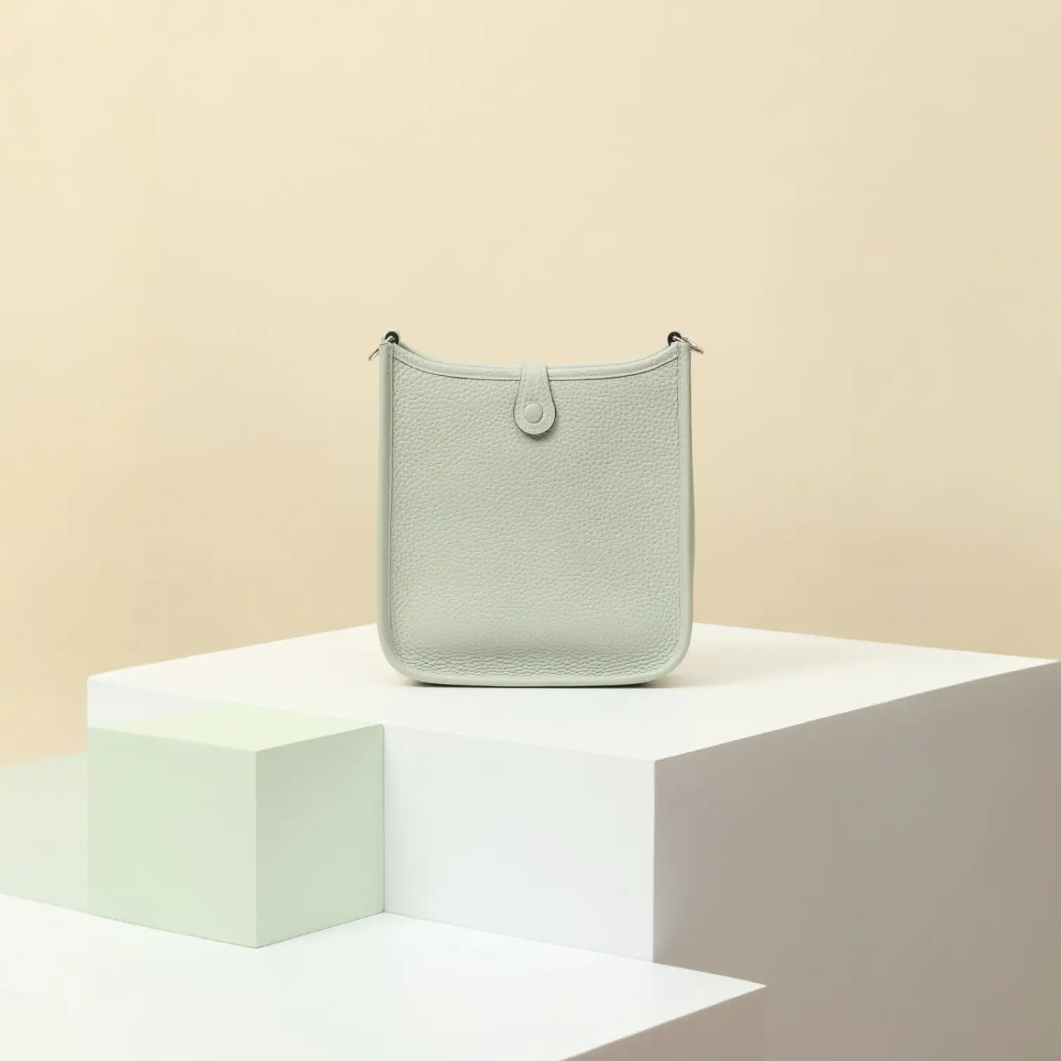 ايفلين ١٦ / وو - Image 3