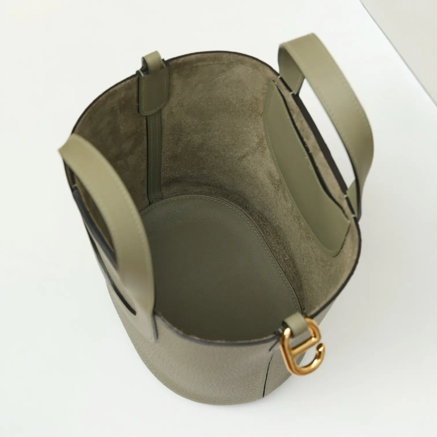 ان ذا لوب ١٨ / ١ق - Image 7