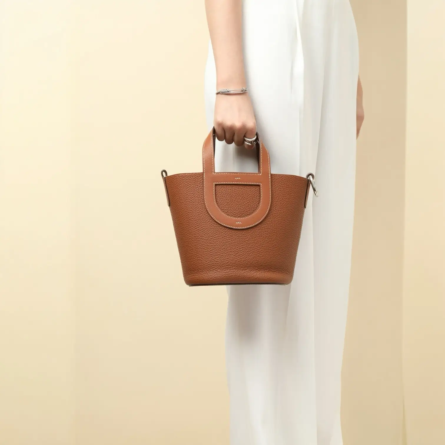 ان ذا لوب ١٨ / كك٣٧ - Image 9