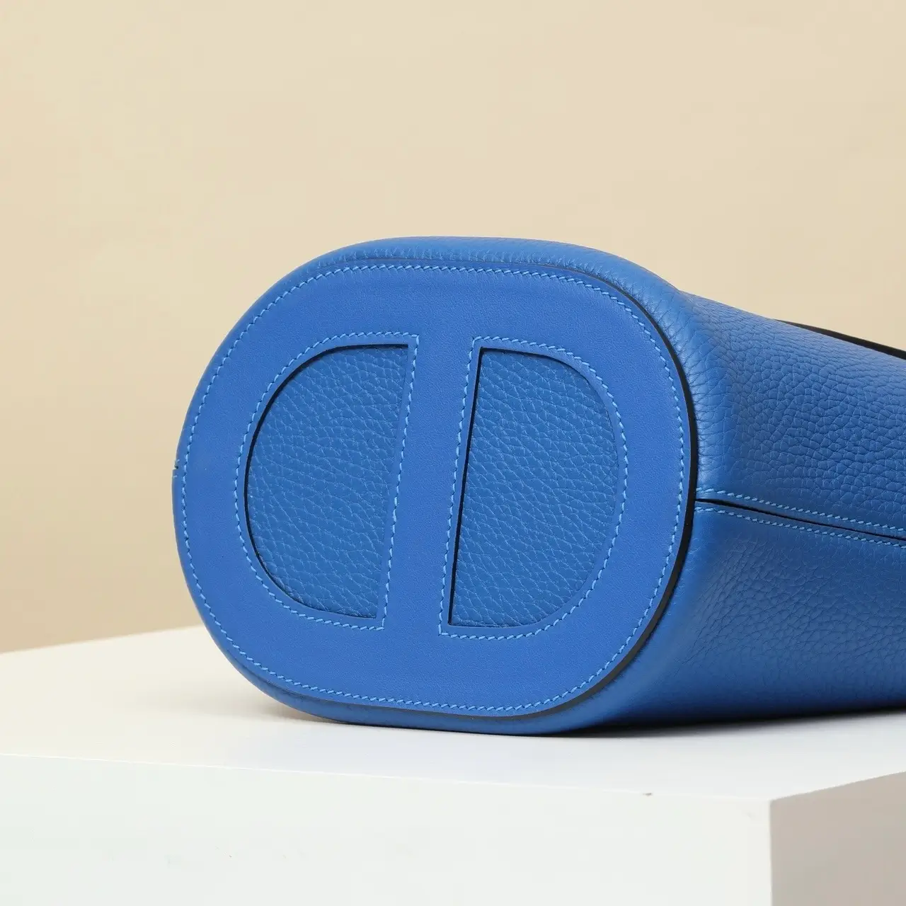 ان ذا لوب ١٨ / ٧١ - Image 6