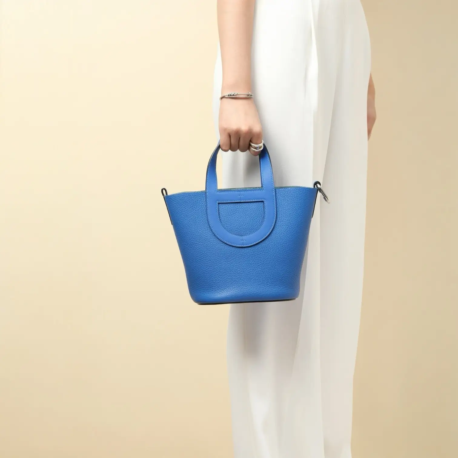 ان ذا لوب ١٨ / ٧١ - Image 9