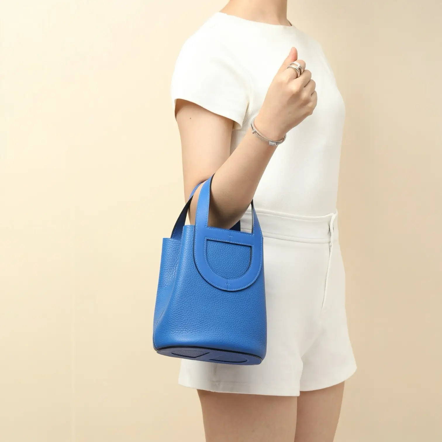 ان ذا لوب ١٨ / ٧١ - Image 8