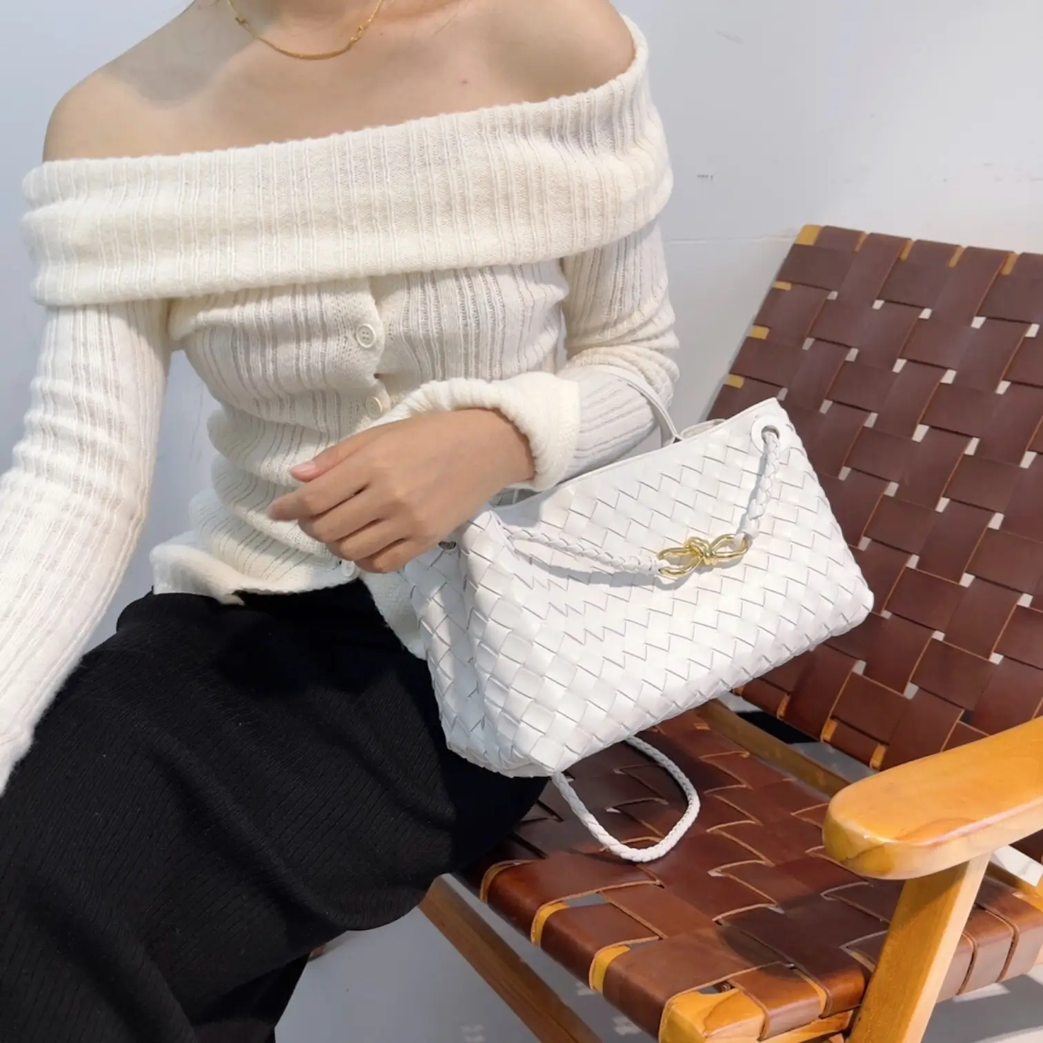 East-West Andiamo - Image 2