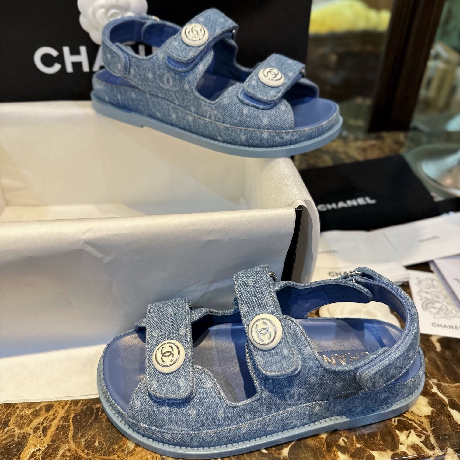 داد ساندالس