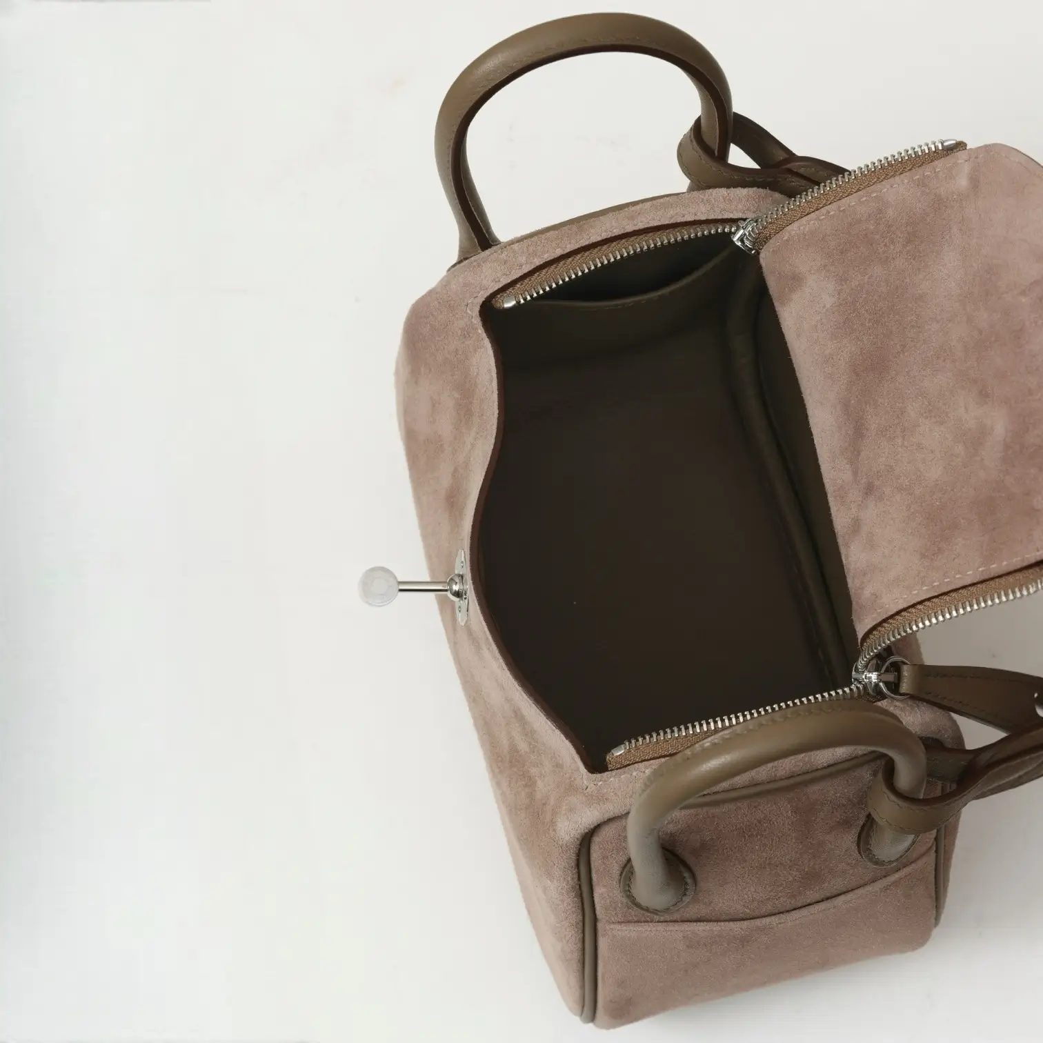 ميني ليندي / كك١٨ - Image 8