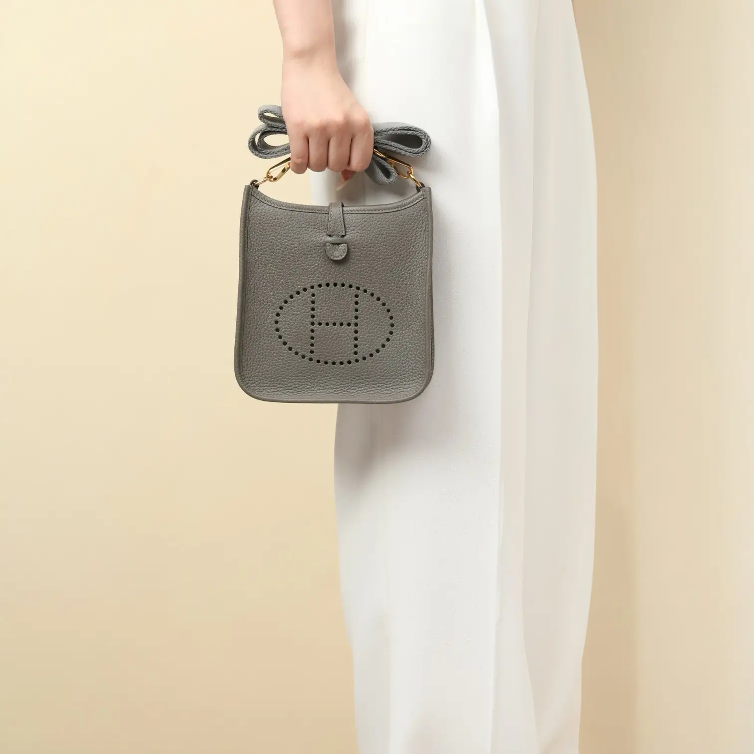 ايفلين ١٦ / ٠ل - Image 9