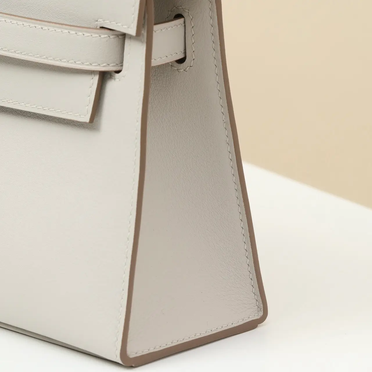 كيلي بوشيت / ٨٠ - Image 7