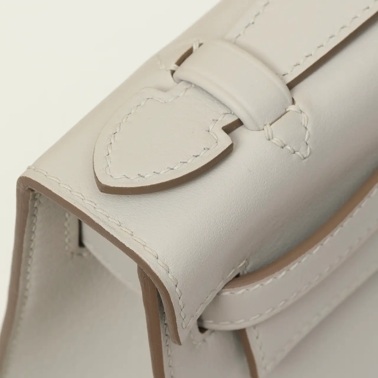 كيلي بوشيت / ٨٠ - Image 6