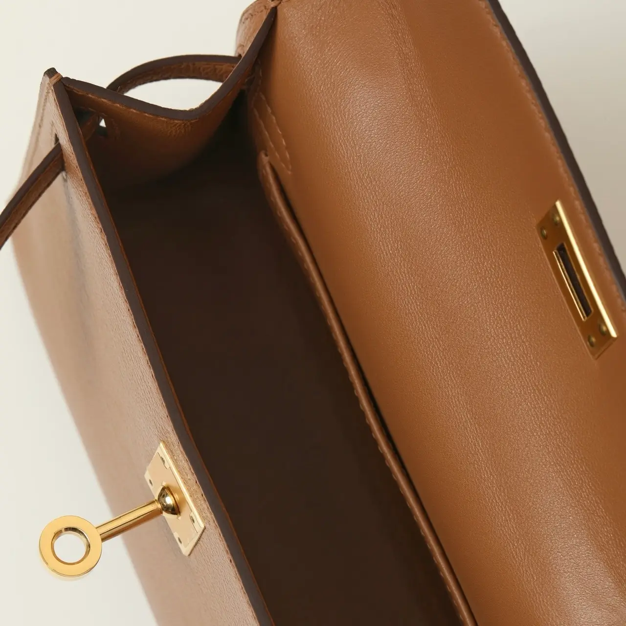 كيلي ٢٠ / ٢ج - Image 8