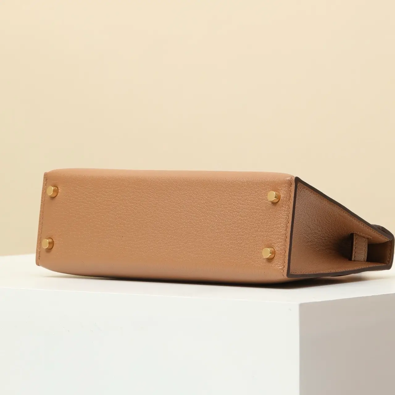 كيلي ٢٠ / ٢ج - Image 4