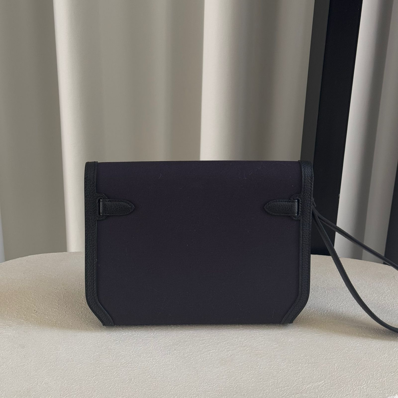 كيلي باوتش ٢٥ - Image 3