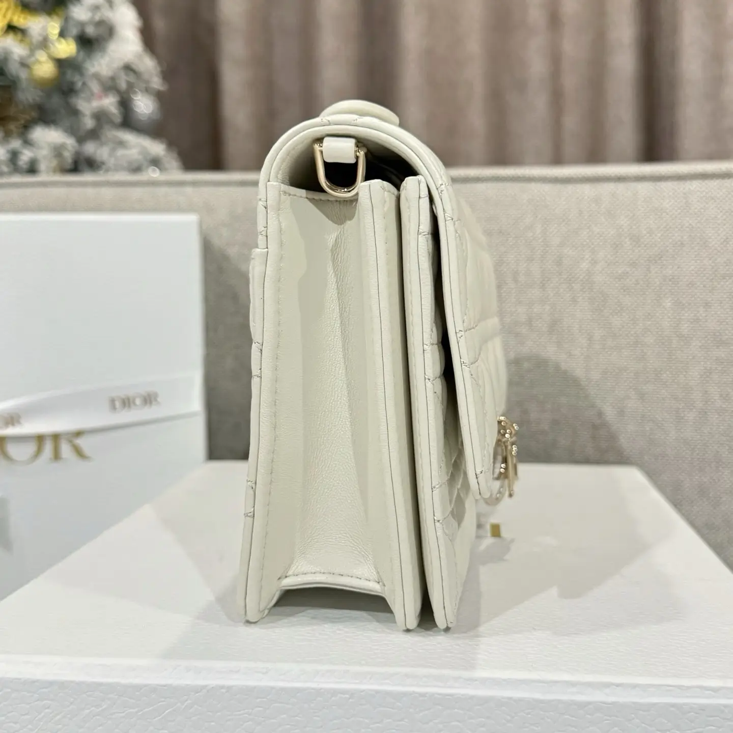 مس د توب هاندل - Image 3