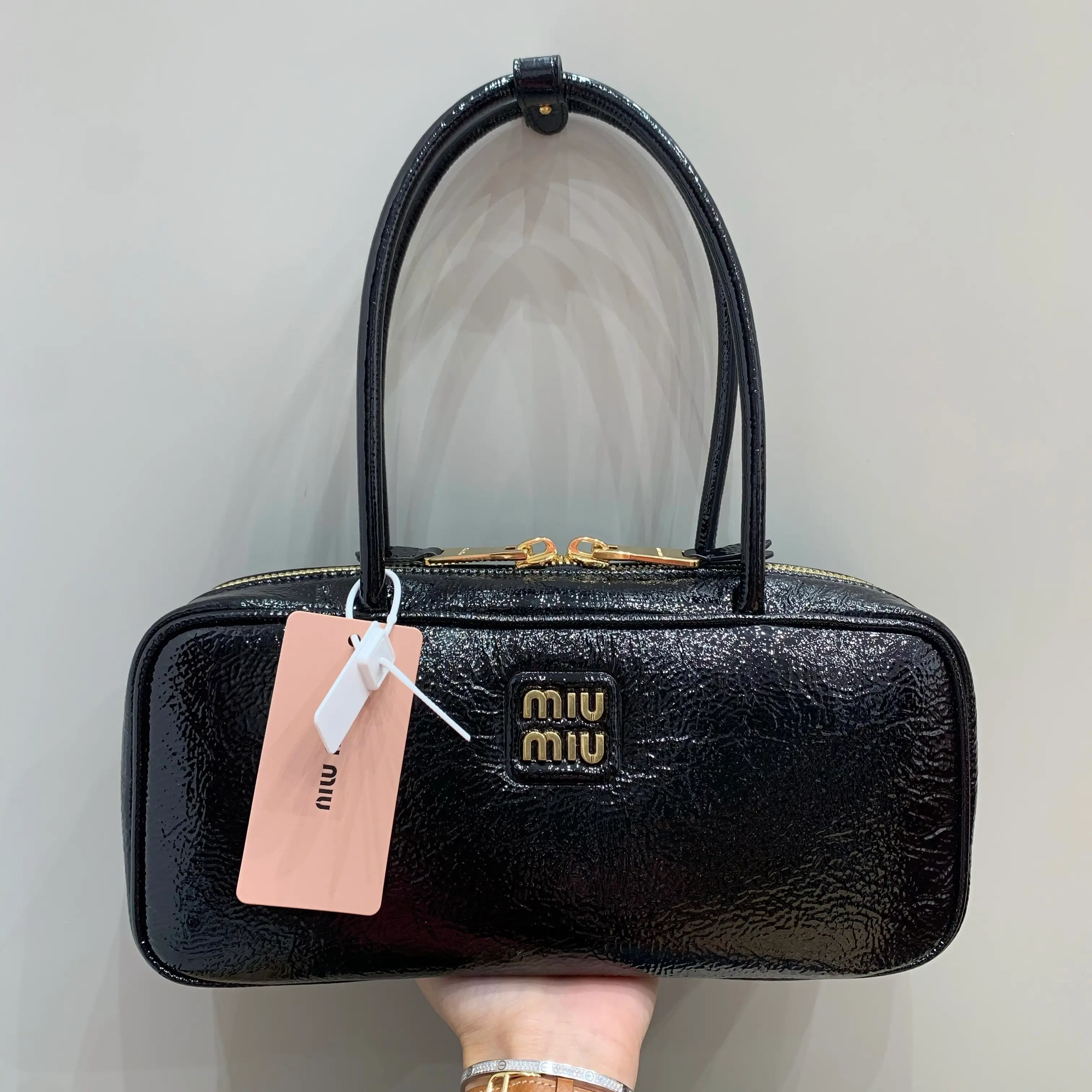 اركادي ميديام