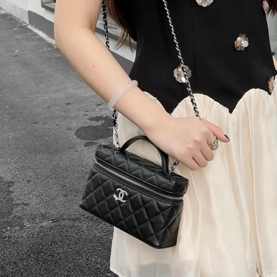 فانيتي توب هاندل ستار - Image 8